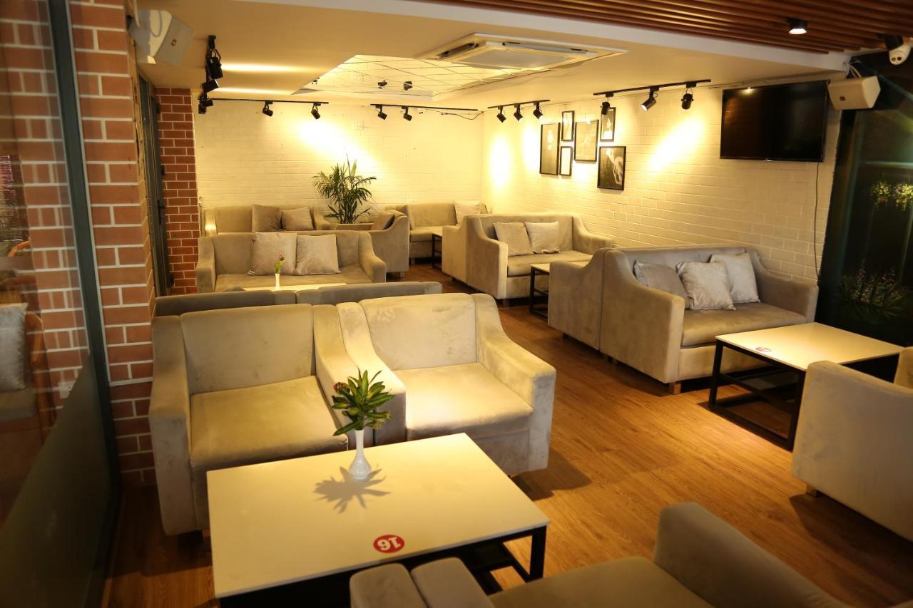 Hong Bao Thach Hotel Ho Či Minovo Město Exteriér fotografie